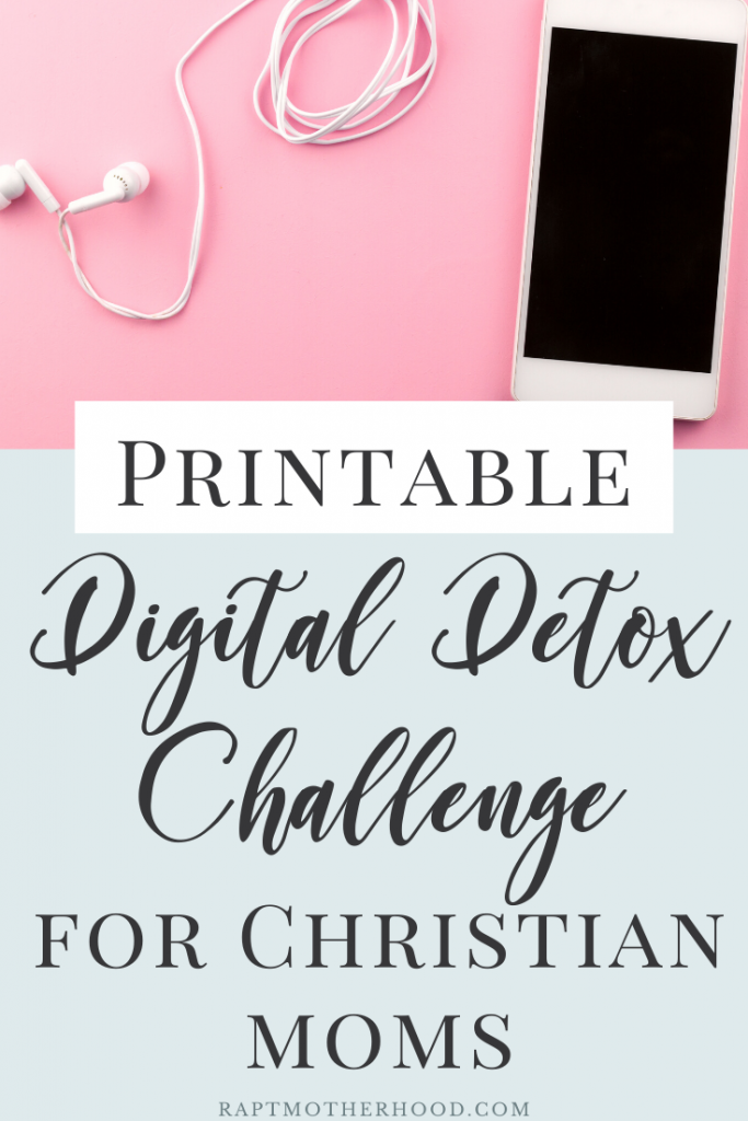 Too much screen time lately? This challenge was so encouraging and came with great printable verses to keep me look to Jesus. If you want to spend less time on your phone, you need to do a digital detox! #digitaldetox #phoneaddiction #30daychallenge